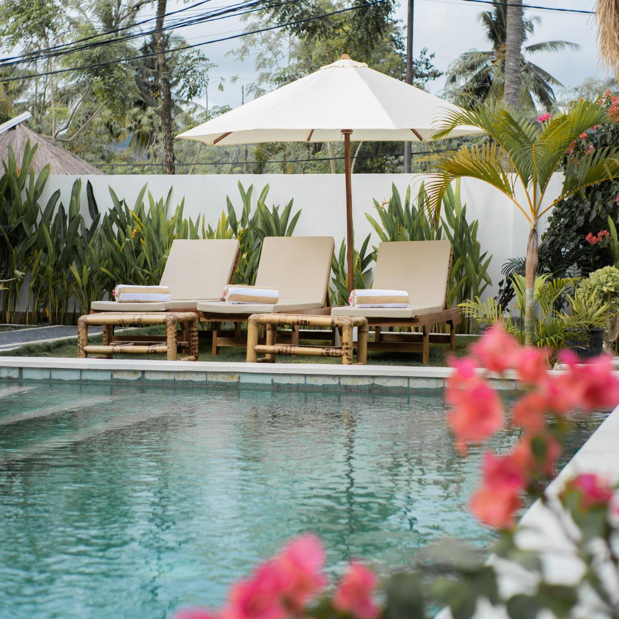 Nucifera Kuta Lombok Apartment Exterior photo